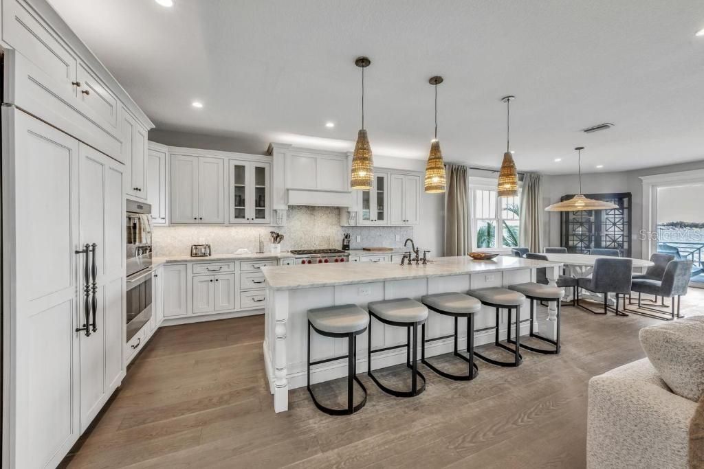 112 11th Street S, Bradenton Beach, FL 34217 Photo