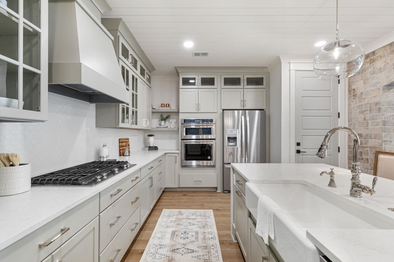 5122 Hut Crk Road Photo 12