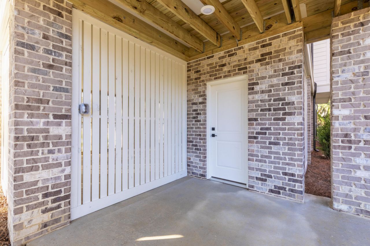 5122 Hut Crk Road Photo 52