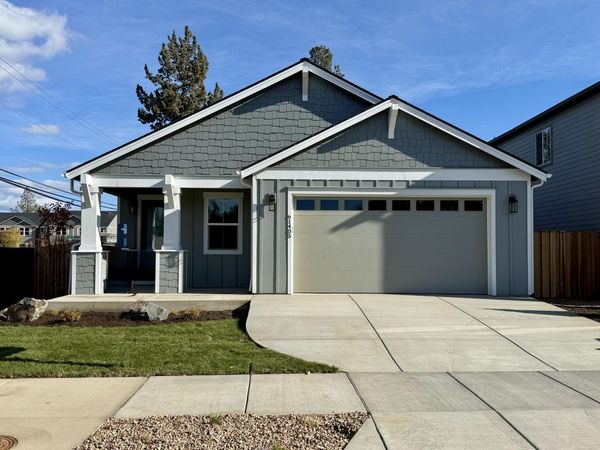 61405 SE Daybreak Court, Bend, OR 97702