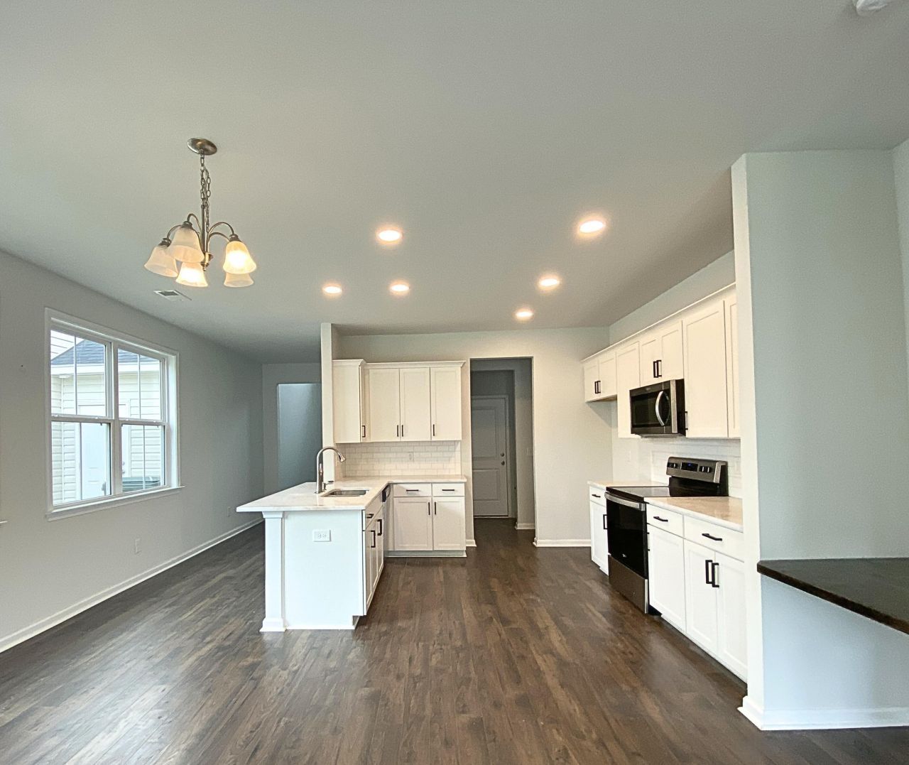 107 Mcclellan Way Photo 4