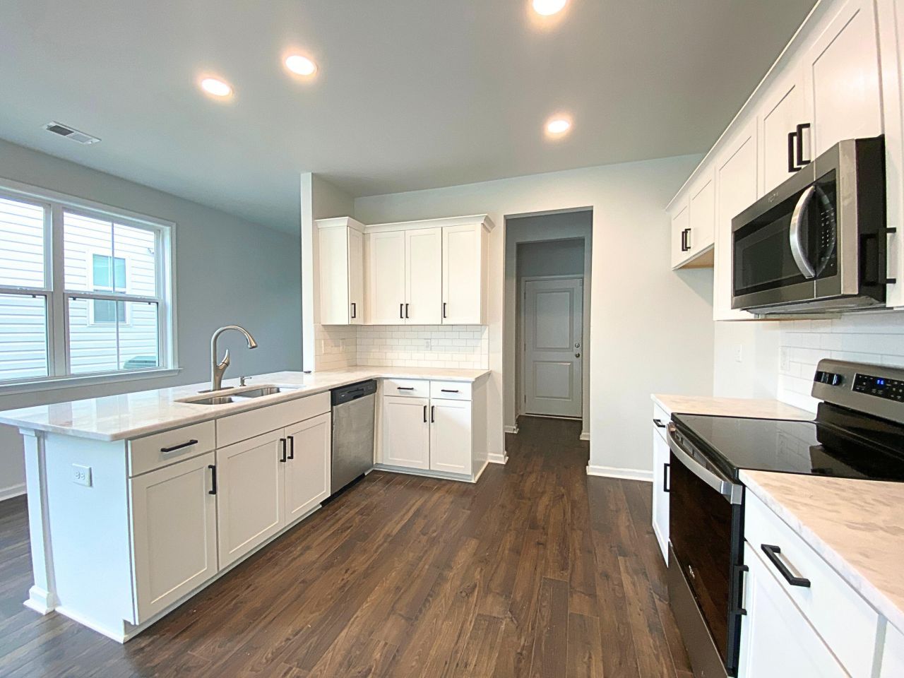 107 Mcclellan Way Photo 6