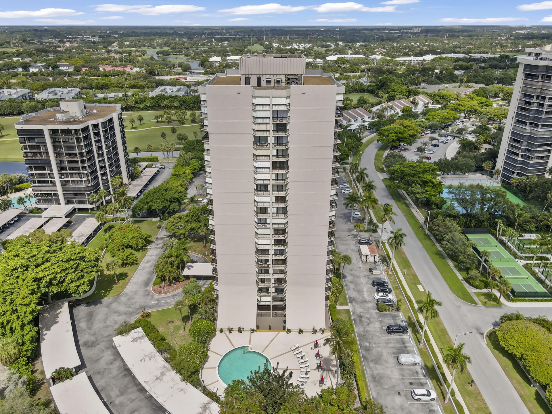 2425 Presidential Way, Unit 1006, West Palm Beach, FL 33401 Photo