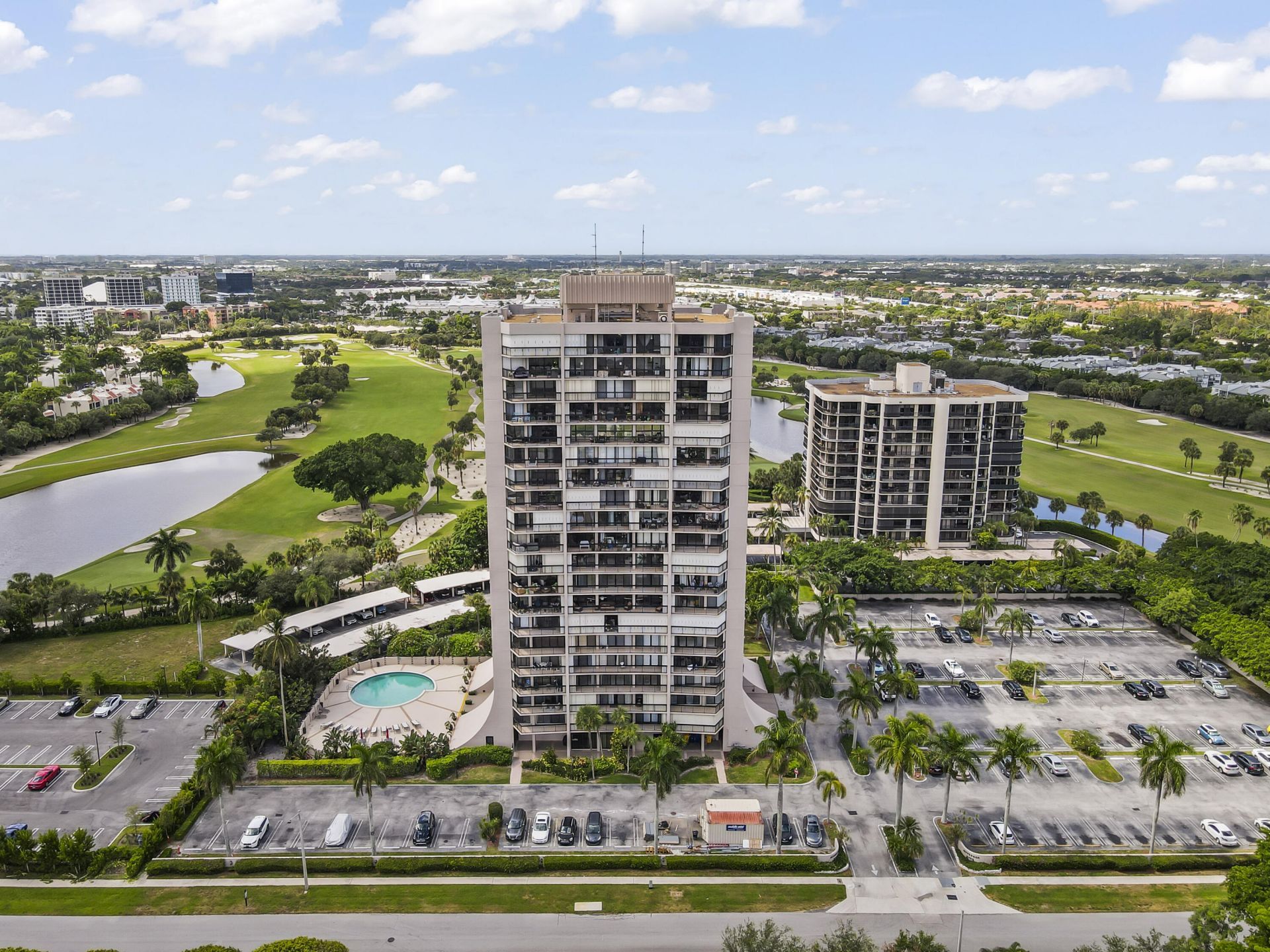 2425 Presidential Way, Unit 1006, West Palm Beach, FL 33401 Photo