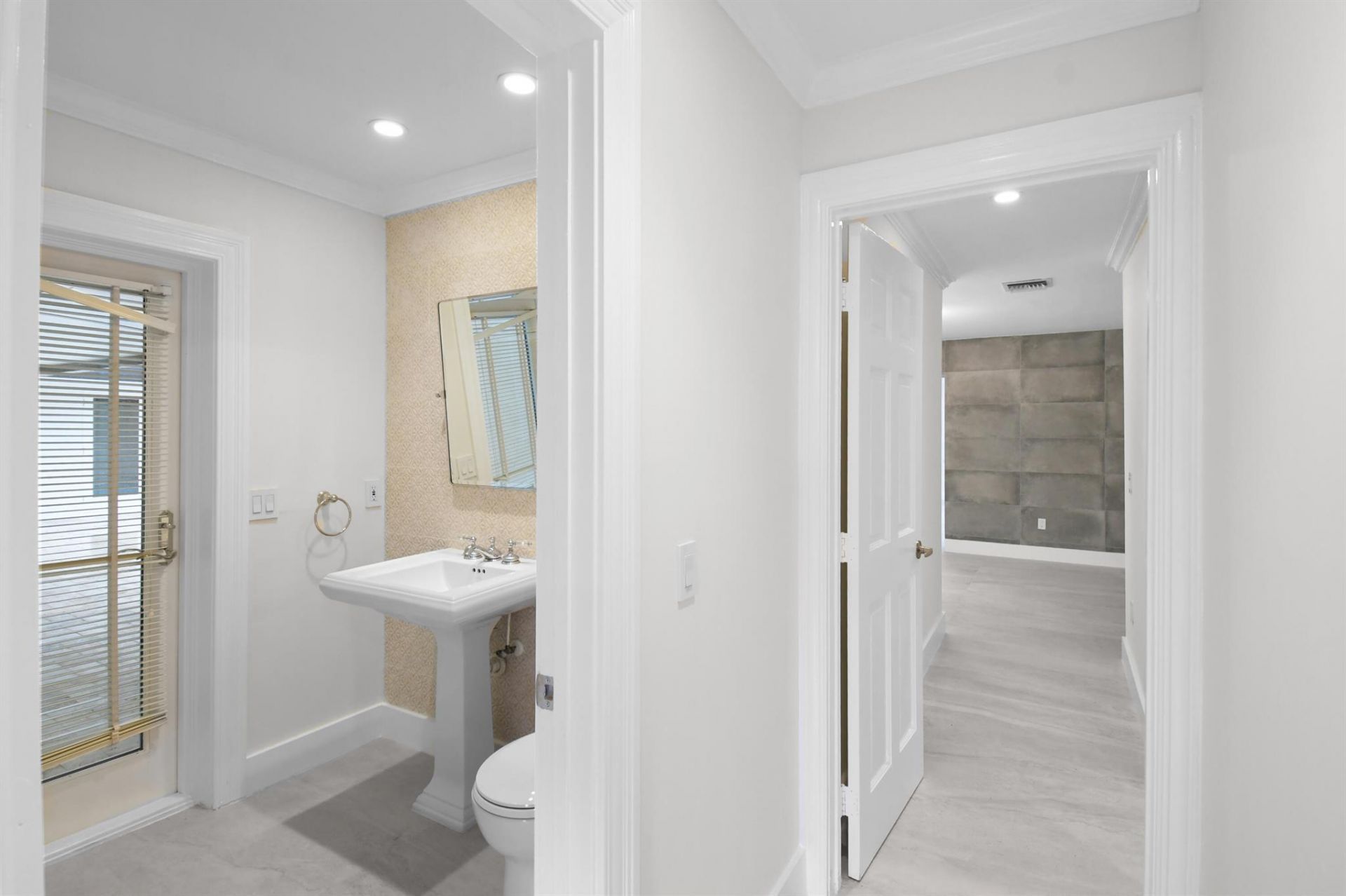 4 Copaire Road, Sewalls Point, FL 34996 Photo