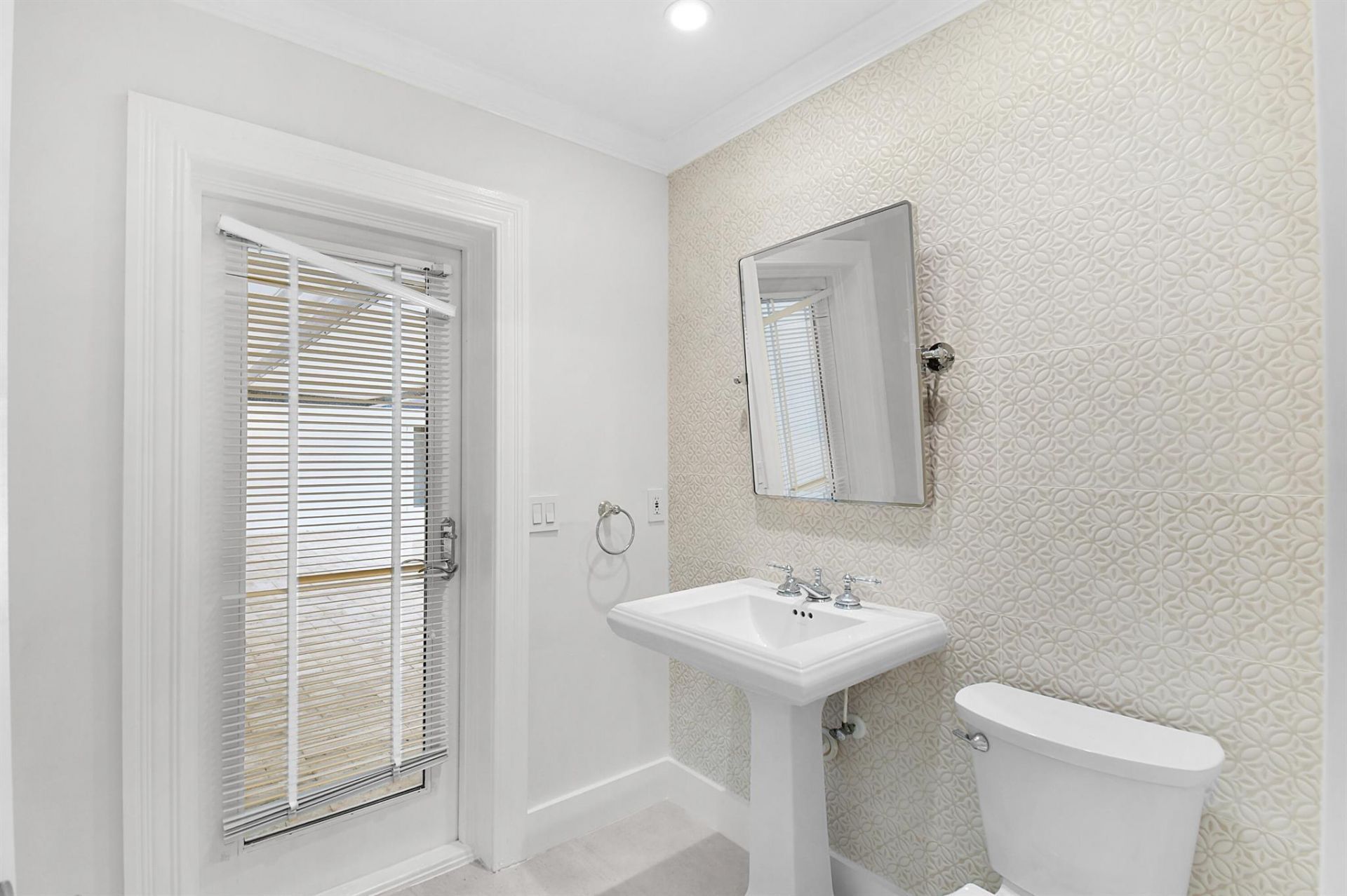 4 Copaire Road, Sewalls Point, FL 34996 Photo