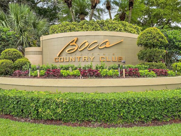 17094 Boca Club Boulevard, Unit 4, Boca Raton, FL 33487