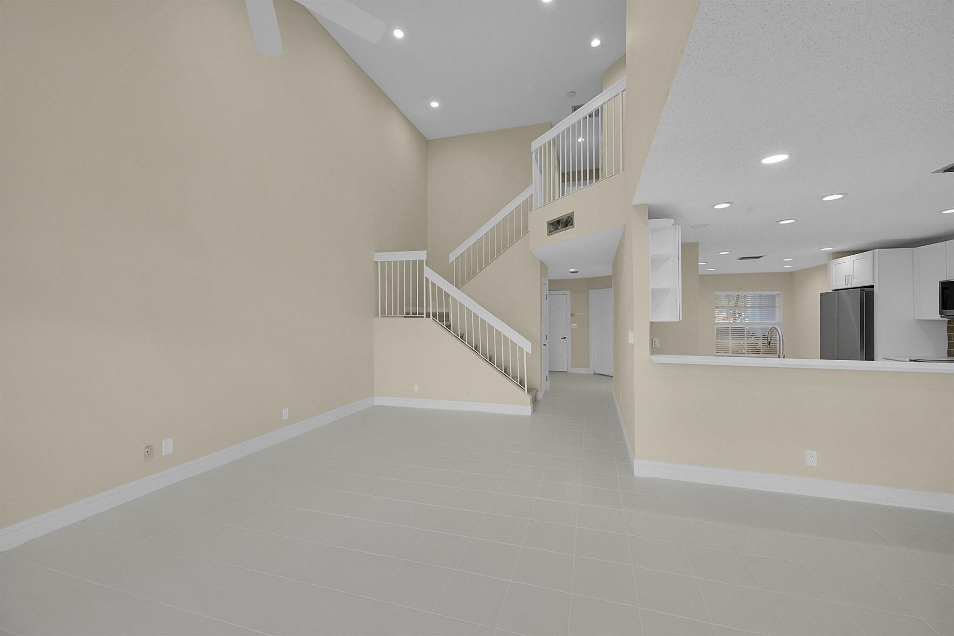 17094 Boca Club Boulevard, Unit 4, Boca Raton, FL 33487 Photo