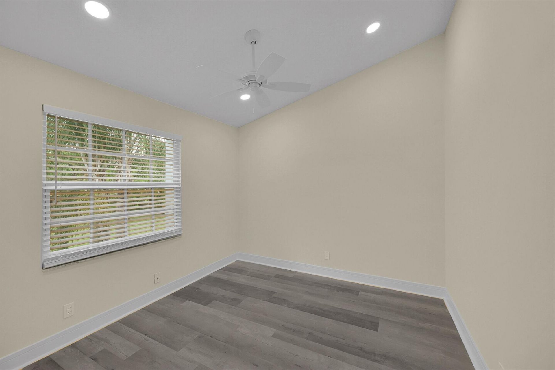 17094 Boca Club Boulevard, Unit 4, Boca Raton, FL 33487 Photo