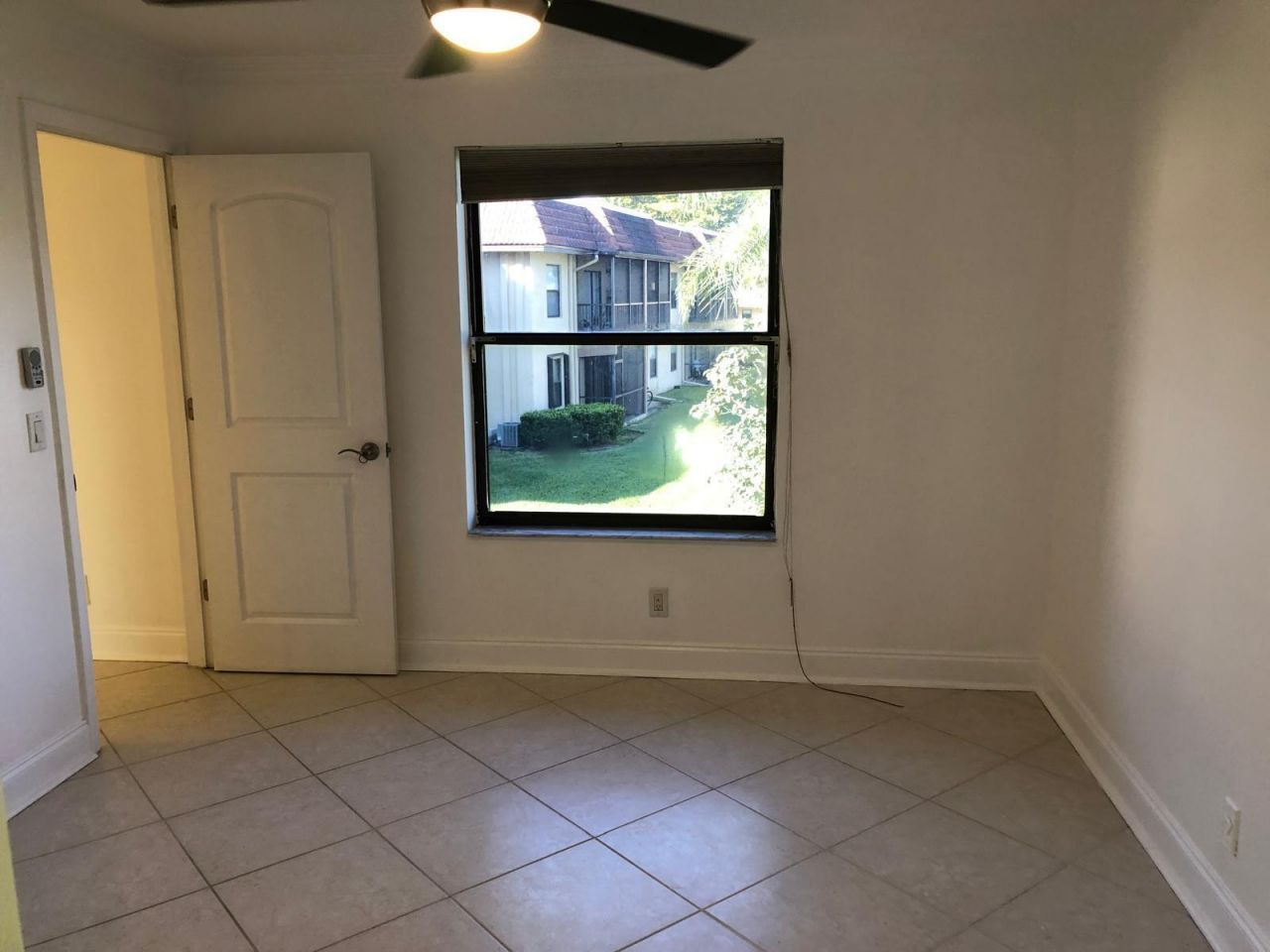 21911 Lake Forest Circle, Unit 204, Boca Raton, FL 33433 Photo
