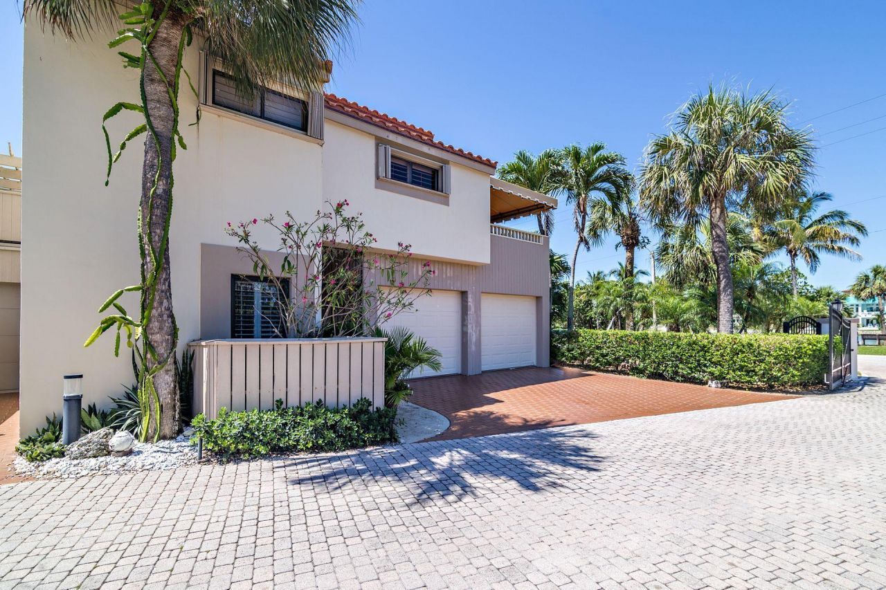 220 Celestial Way, Unit 1, Juno Beach, FL 33408 Photo