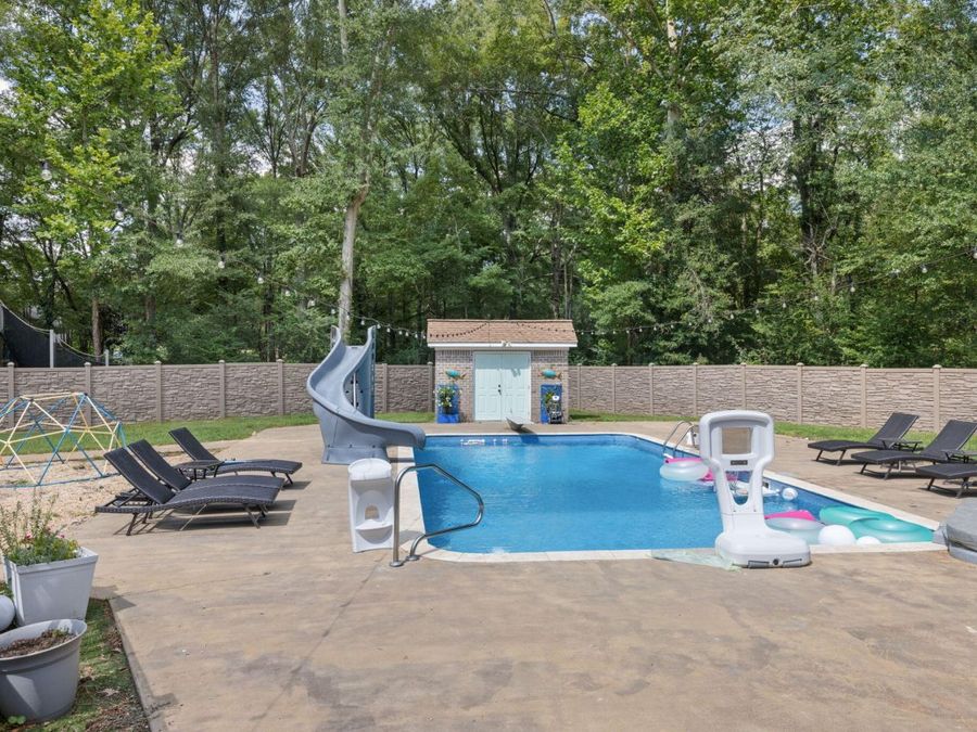 Property Image 61