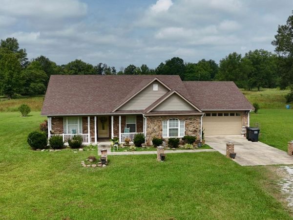 31825 County Line Road, Shannon, MS 38868