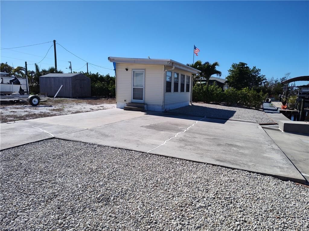 5150 Sandpiper Dr, Saint James City, FL 33956 Photo