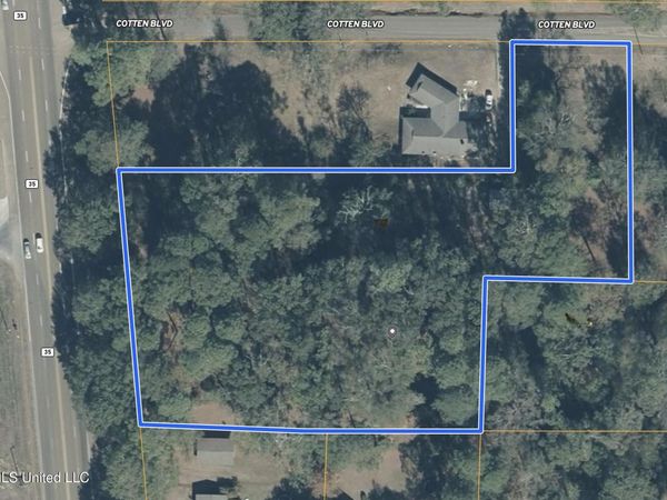 01 35 Highway, Carthage, MS 39051