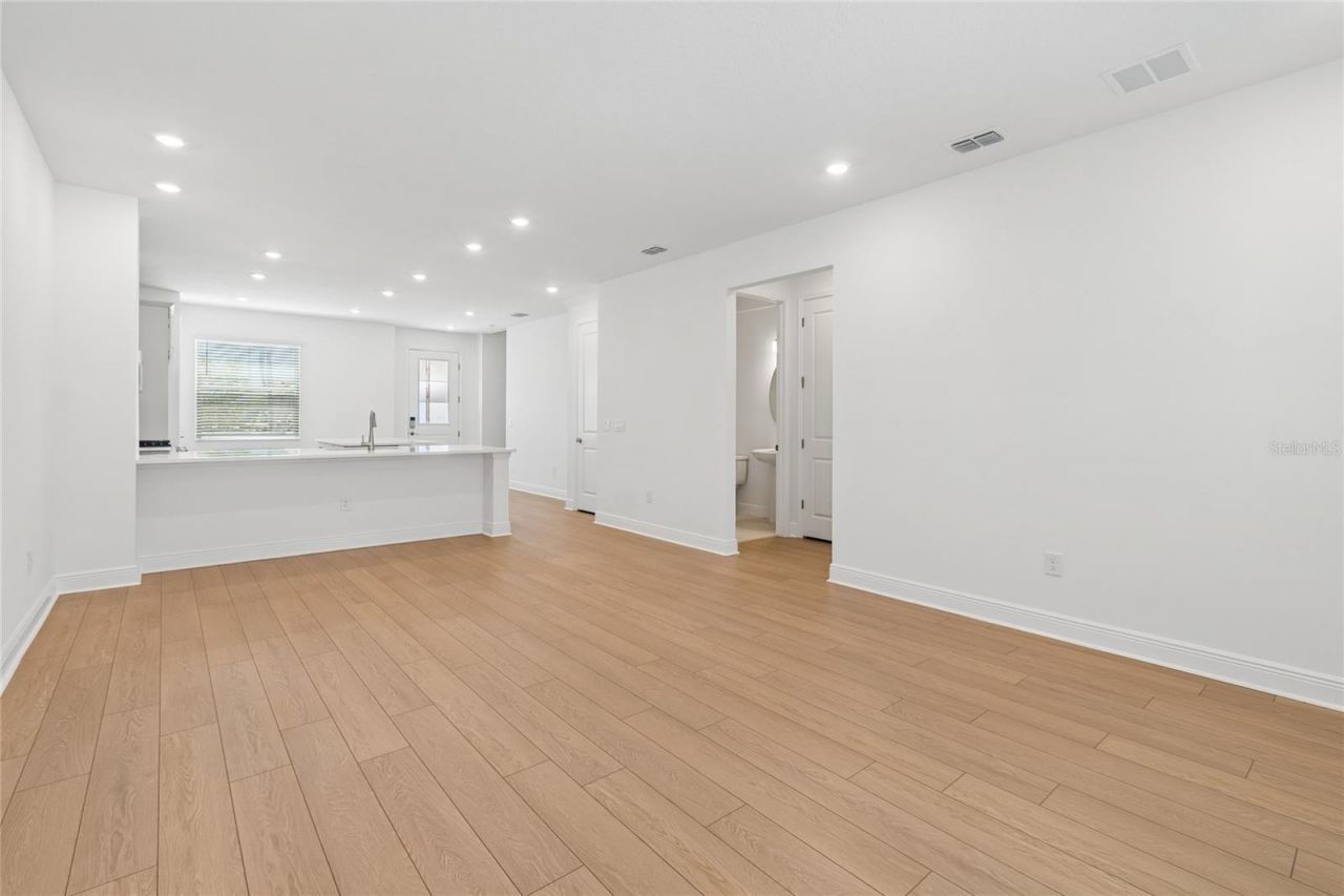 8105 Seaflower Parkway, Bradenton, FL 34210 Photo