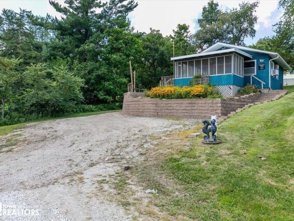 1050 W Rock Creek, Unit Lot G, Kellogg, IA 50135