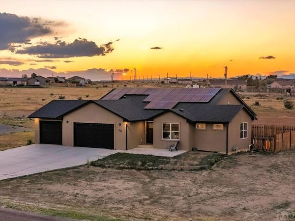 1879 E Jerrian Lane, Pueblo, CO 81007