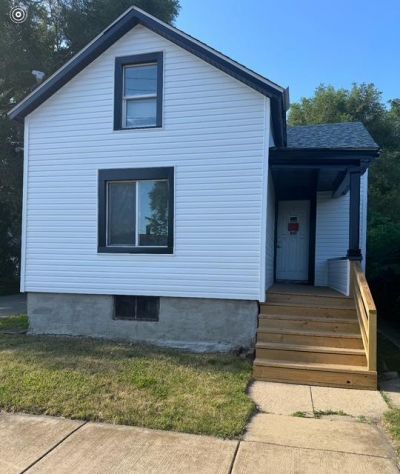 608 Front Street, Aurora, IL 60505 Main Photo