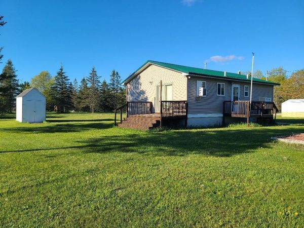 7147 N County Road H-33, Gould City, MI 49838