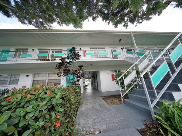 5810 21ST STREET N, Unit 15, ST PETERSBURG, FL 33714