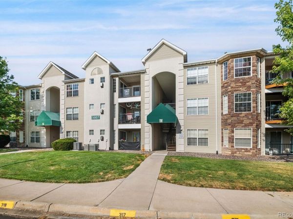 5667 S Urban Street, Unit 304, Littleton, CO 80127