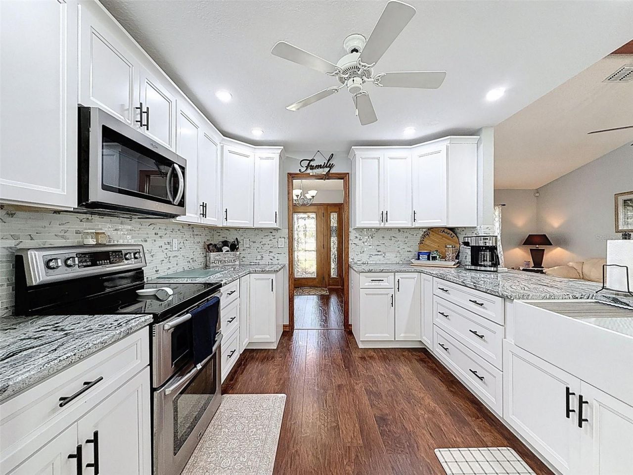 2124 Little Peach Court, Spring Hill, FL 34608 Photo