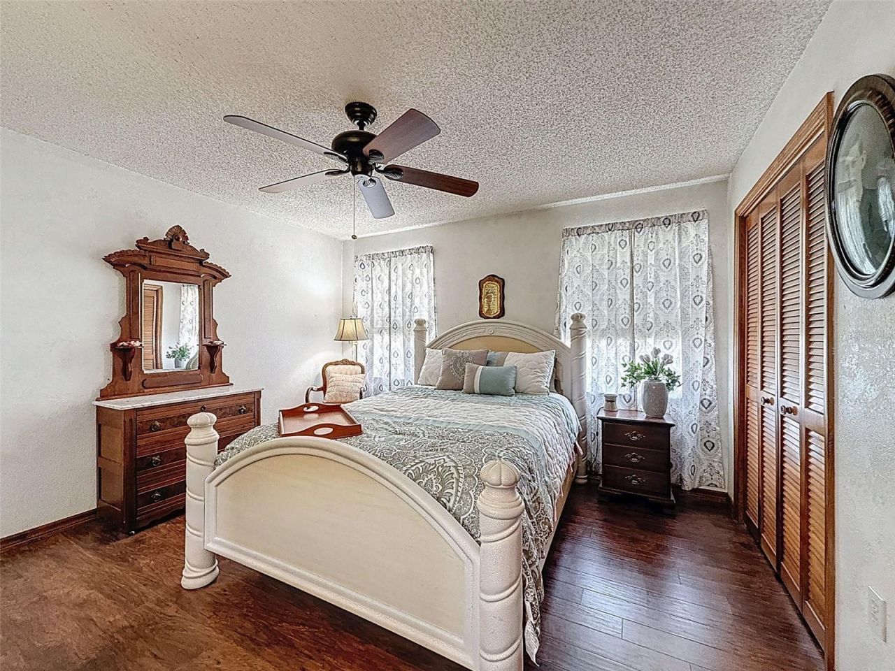 2124 Little Peach Court, Spring Hill, FL 34608 Photo