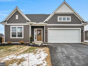 141 BELLFLOWER AVENUE, ANNVILLE, PA 17003