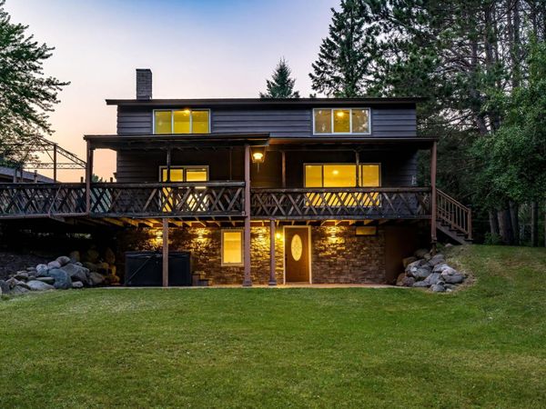 29 N Ridge Rd, Esko, MN 55733