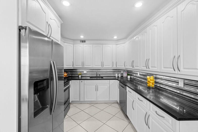 4013 Yarmouth A, Boca Raton, FL 33434 Photo