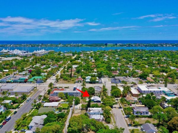 611 35th Street, West Palm Beach, FL 33407