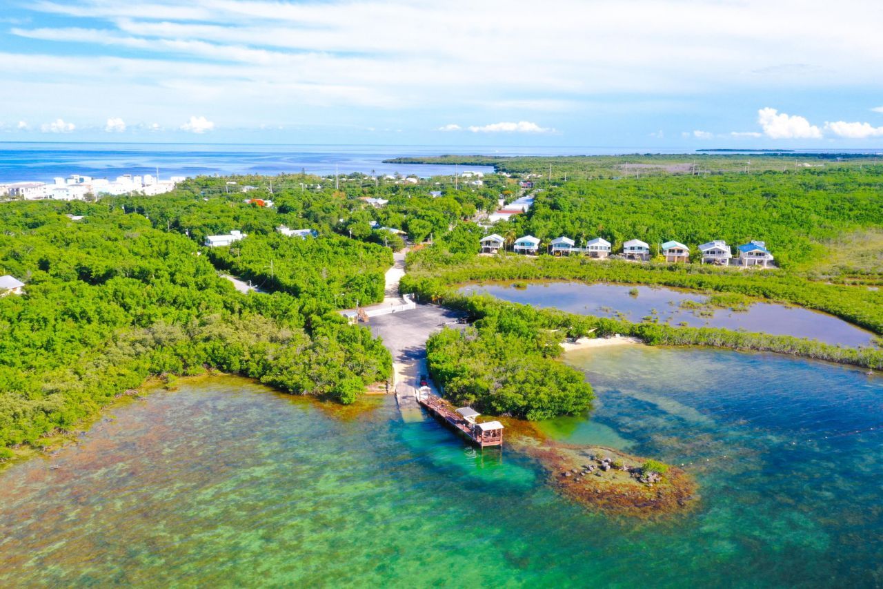 410 Mahogany Avenue, Key Largo, FL 33037 Photo