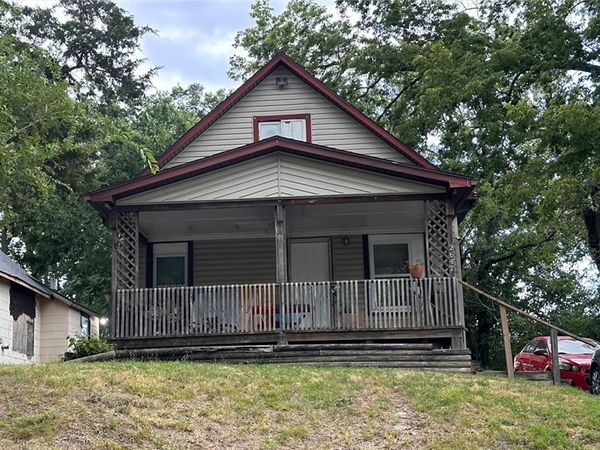 2647 Denver Avenue, Kansas City, MO 64127