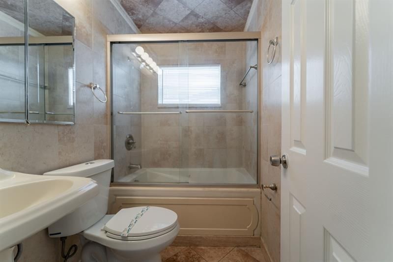 6660 Allen Street, Hollywood, FL 33024 Photo