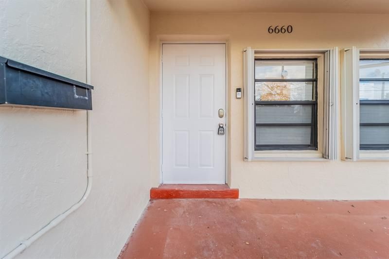6660 Allen Street, Hollywood, FL 33024 Photo