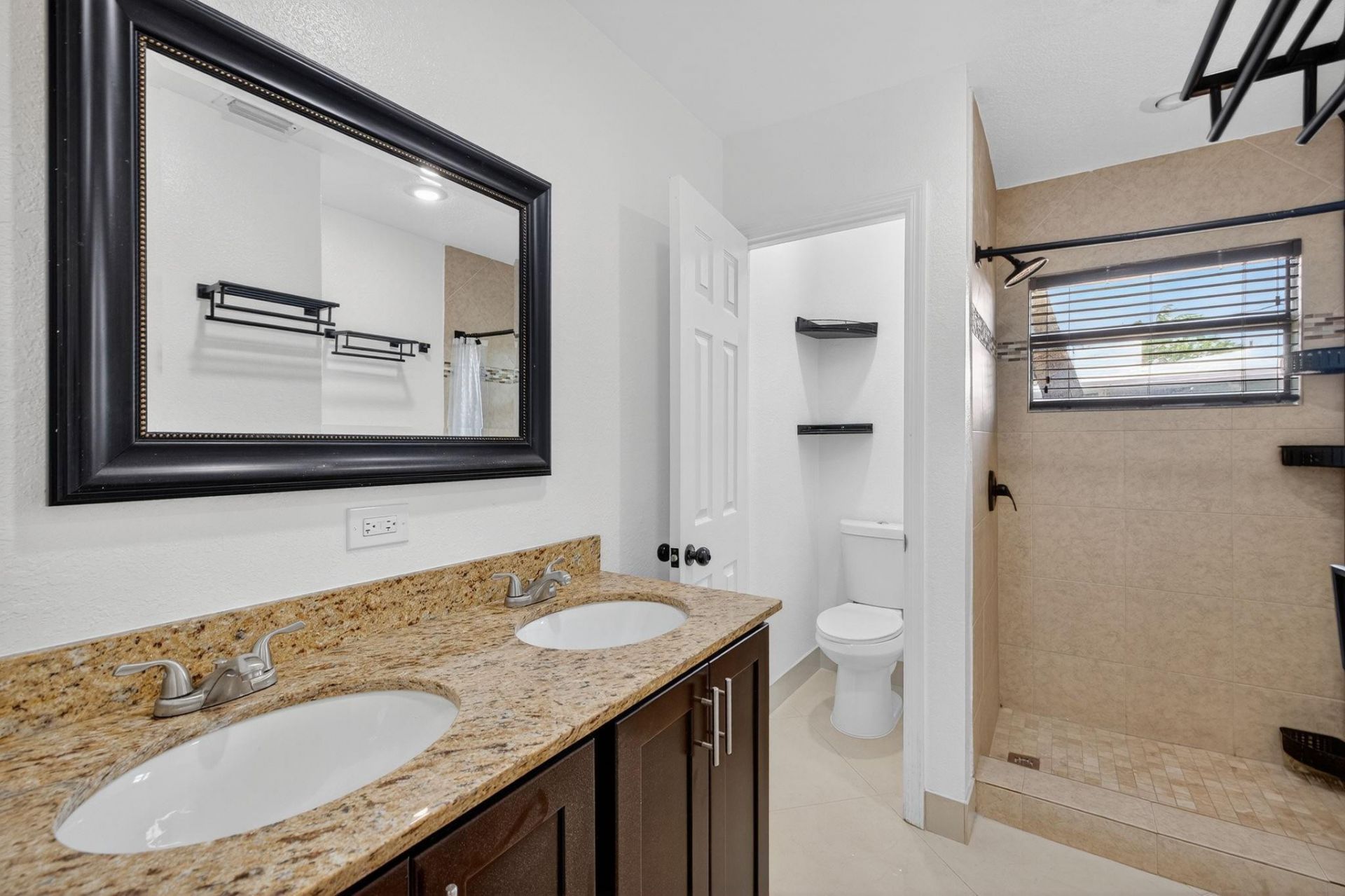 2924 NW 8th Avenue, Wilton Manors, FL 33311 Photo