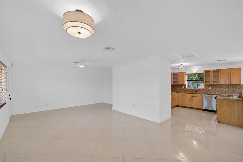 2924 NW 8th Ave, Wilton Manors, FL 33311 Photo