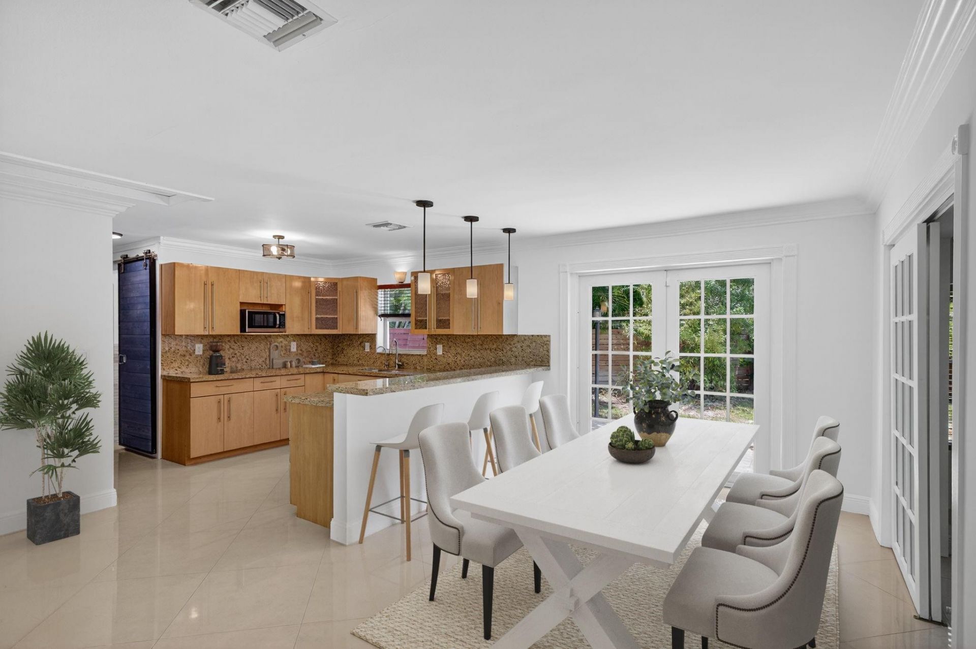 2924 NW 8th Avenue, Wilton Manors, FL 33311 Photo