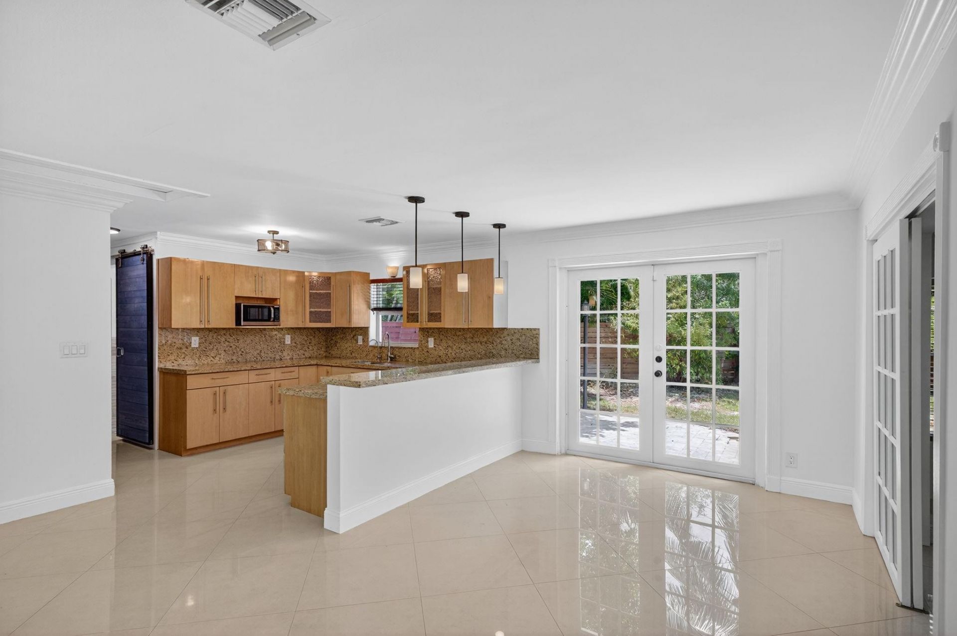 2924 NW 8th Avenue, Wilton Manors, FL 33311 Photo