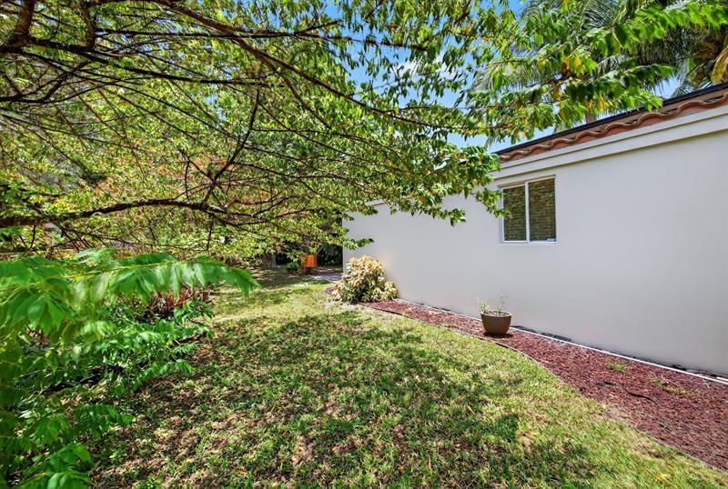 2924 NW 8th Ave, Wilton Manors, FL 33311 Photo