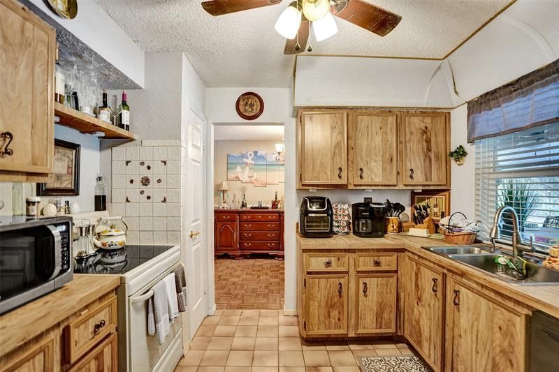 2672 NW 95th Terrace, Coral Springs, FL 33065 Photo