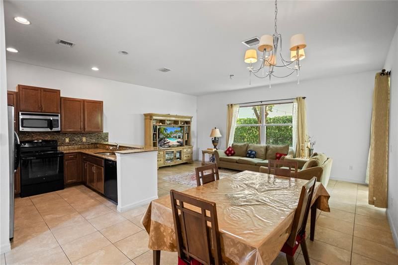 450 Greensboro Way, Boynton Beach, FL 33435 Photo