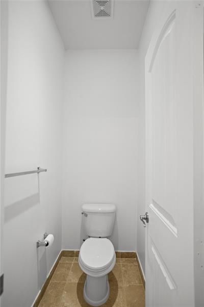 450 Greensboro Way, Boynton Beach, FL 33435 Photo