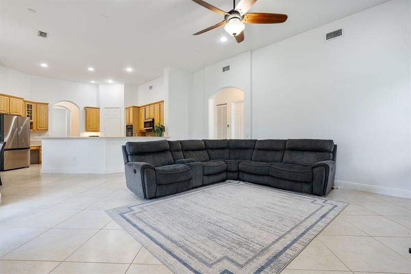 15651 SW 15 Street, Davie, FL 33326 Photo