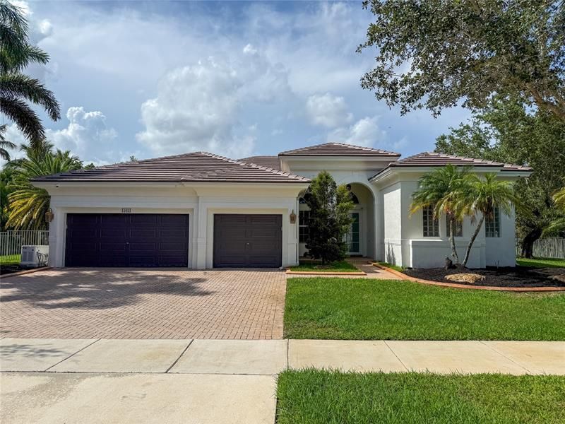 15651 SW 15 Street, Davie, FL 33326 Photo