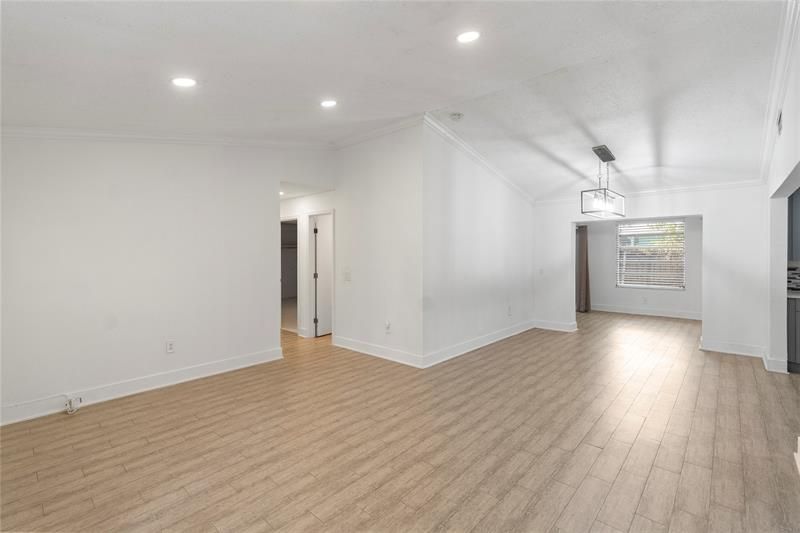 9700 NW 10th Street, Pembroke Pines, FL 33024 Photo