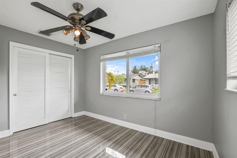 4805 NW 27th Way, Tamarac, FL 33309 Photo