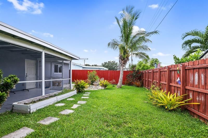 4805 NW 27th Way, Tamarac, FL 33309 Photo