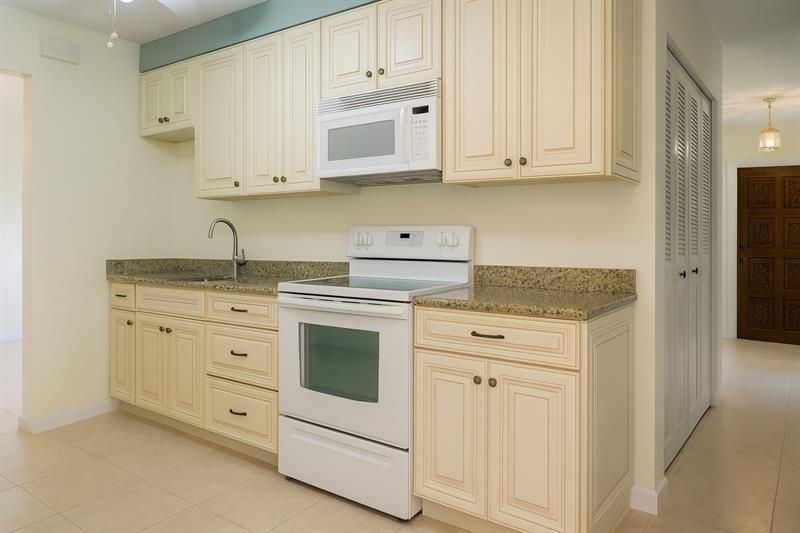 8415 NW 59th Place, Tamarac, FL 33321 Photo